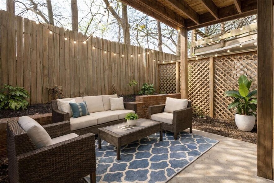 Building Photo - 5 Krog St NE