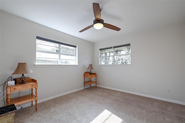 Building Photo - 2504 Burnett Dr