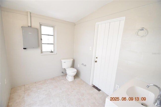 Building Photo - 5325 4th St S