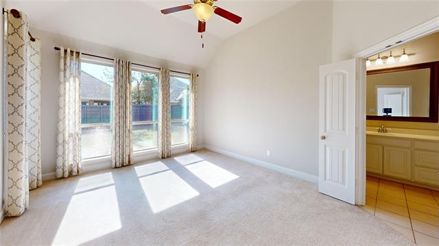 Building Photo - 816 Sandbox Dr