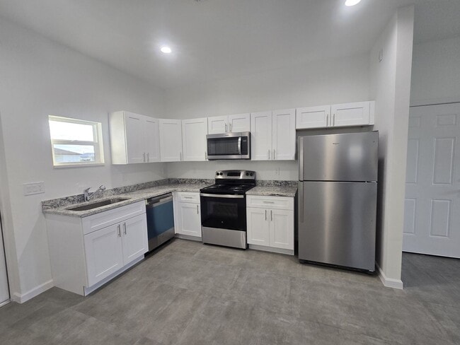 Building Photo - Brand-New 2/2/1 -SW Lehigh Acres-See this one TODAY!