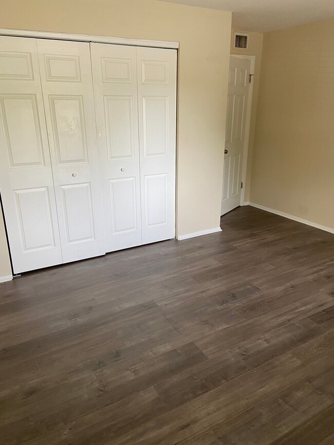 guest bedroom - 171 Springwood Cir