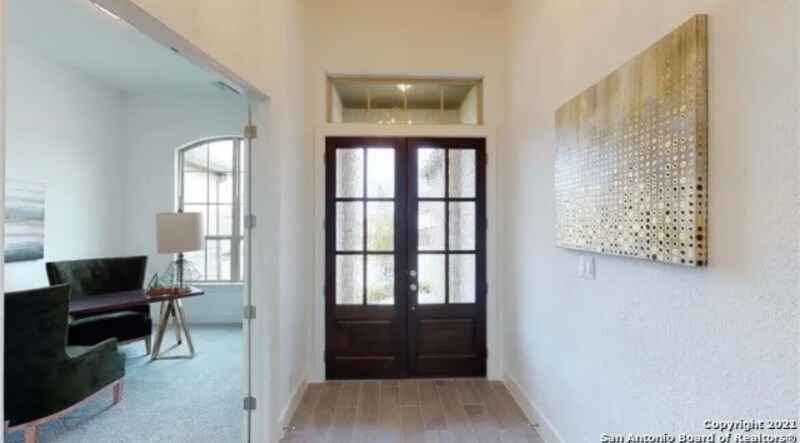 Building Photo - 4102 Canaleta