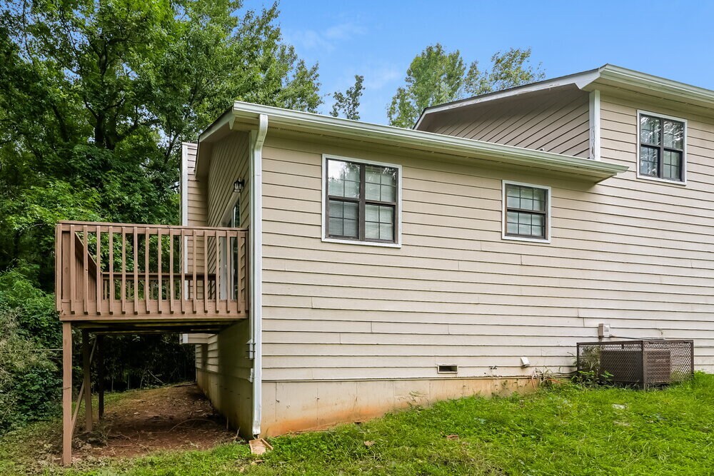 Building Photo - 4445 Ford Pl SW
