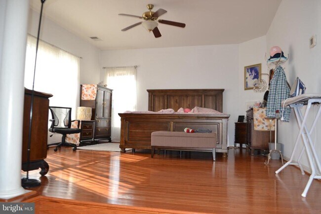 Building Photo - 44339 Apache Cir