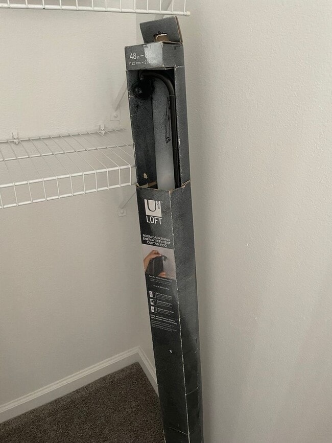 Building Photo - Discover a refreshed 2-bedroom, 2-bathroom residence in Mililani Mauka, complete with 2 parking s...