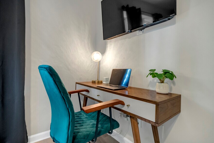 Building Photo - 345 Firebridge Dr