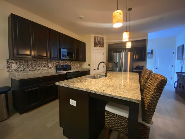 Building Photo - 9433 Ligorio Wy