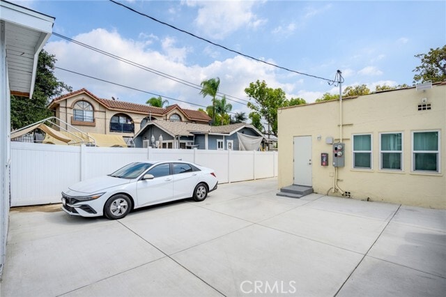 Building Photo - 1233 Orange Grove Ave
