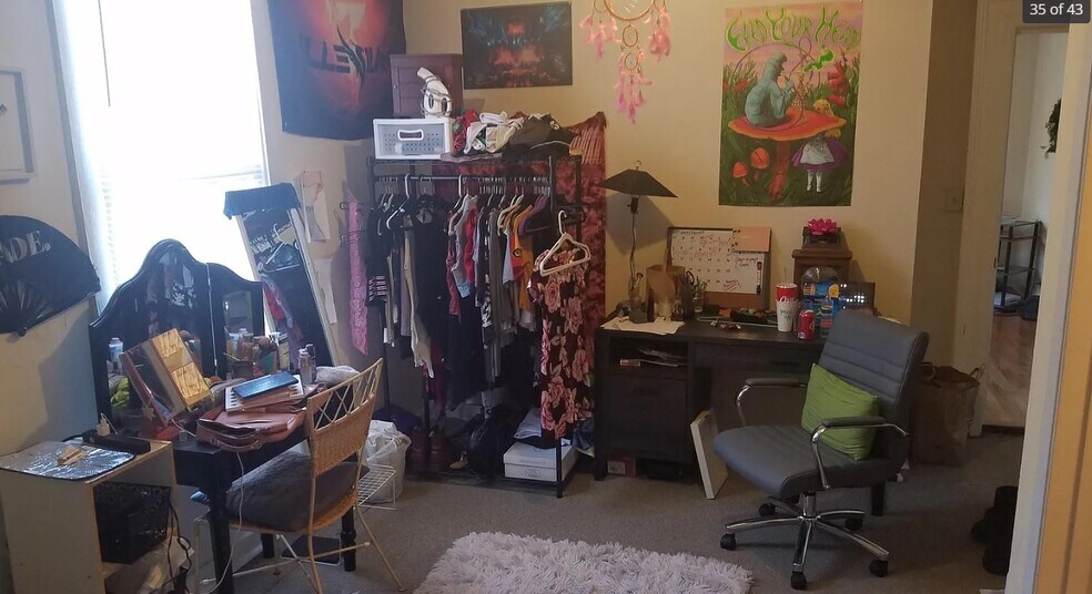 Building Photo - 341 Athens Ave