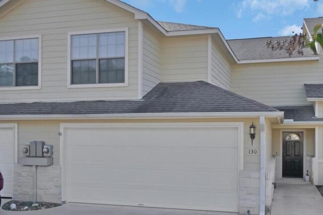 Primary Photo - 130 Bolero Way