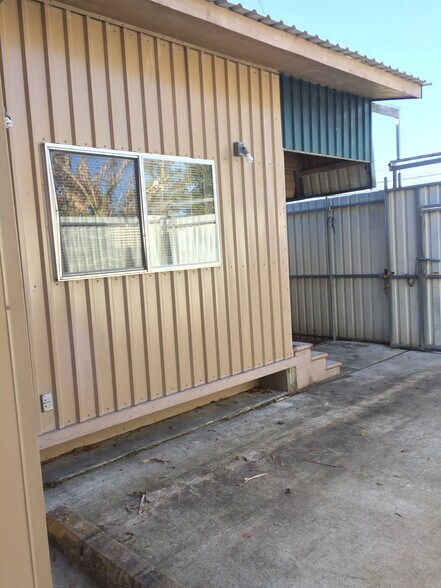 Building Photo - 13409 Granada St