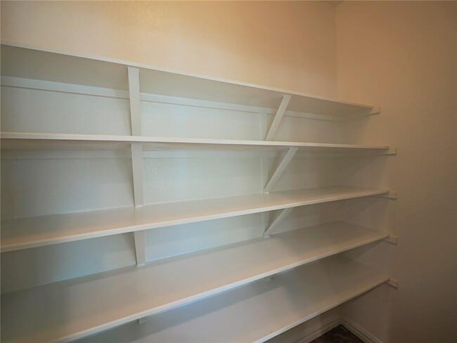 Building Photo - 1308 Camino Ct