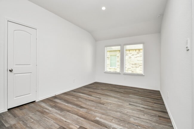 Building Photo - 5315 Castlebury Meadows Dr