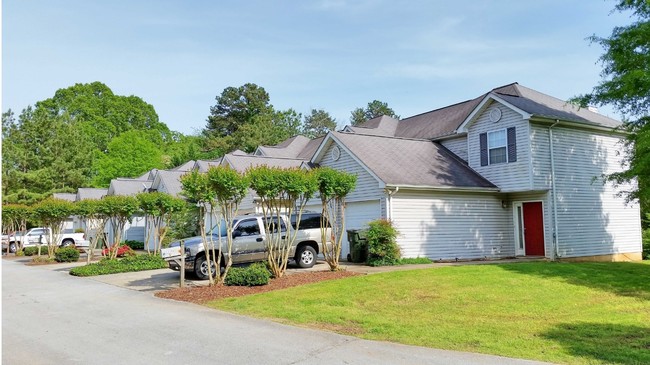 Building Photo - Cannon Townhomes