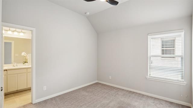 Building Photo - 15270 Catalpa Rd