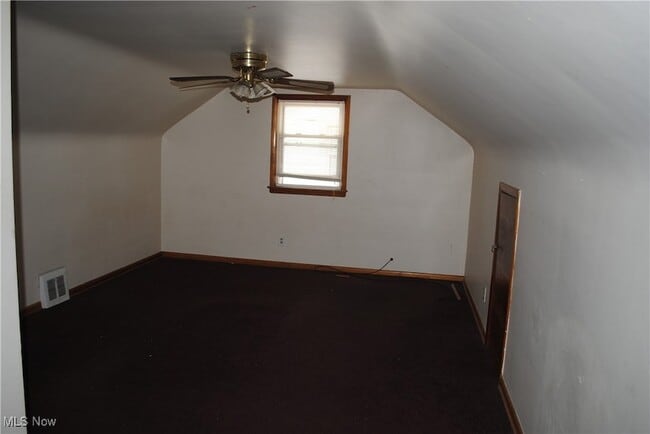 Building Photo - 24850 Zeman Ave