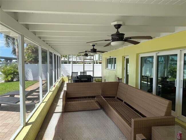 Building Photo - 590 Belle Point Dr
