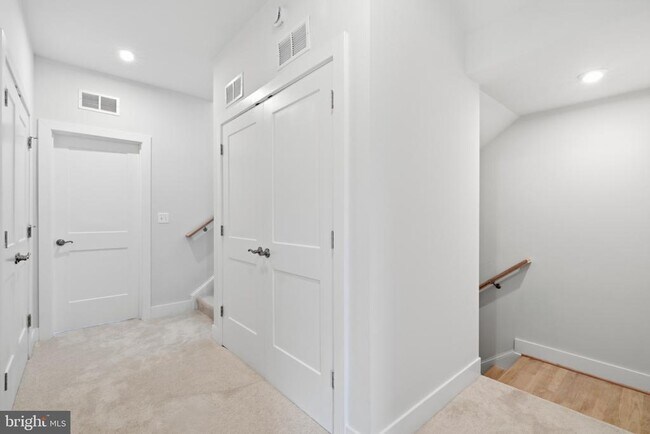 Building Photo - 2389 Liberty Lp