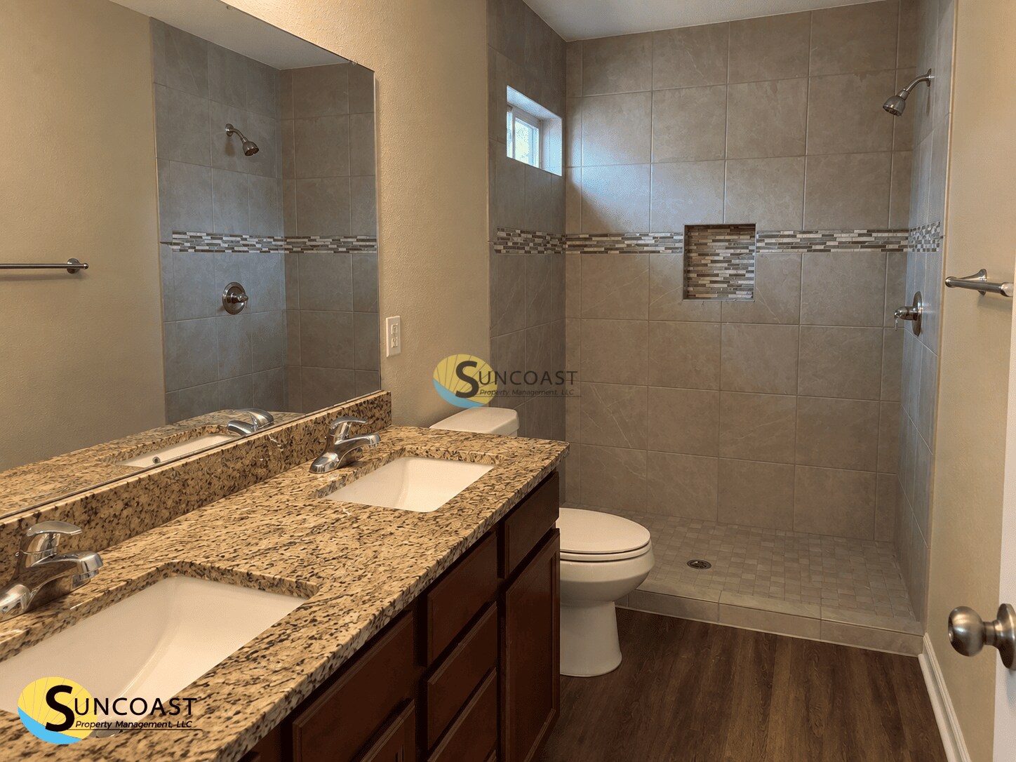 Building Photo - 8790 Kaye Ln