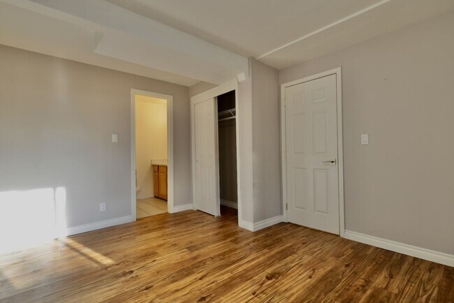 Building Photo - 17305 Dayton Ave N