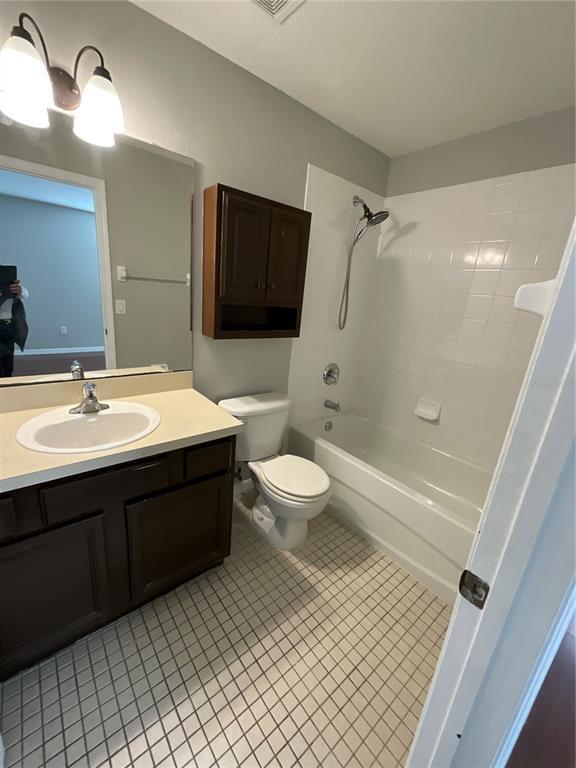 Building Photo - 260 Grouper Ct