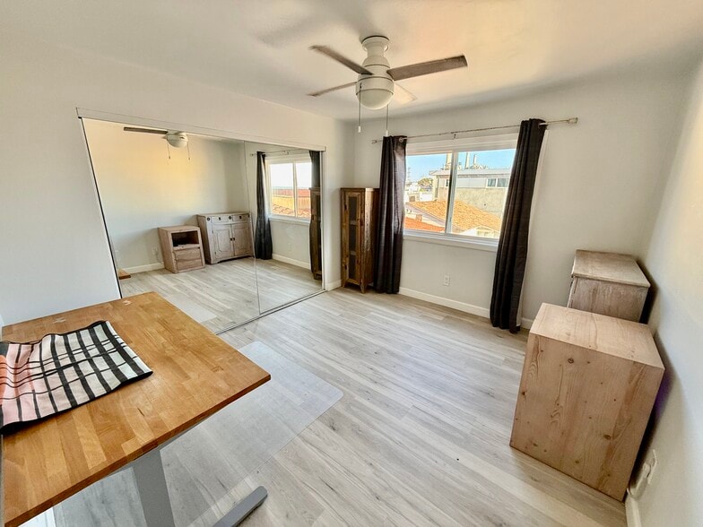 Bedroom 2 - 72 The Strand