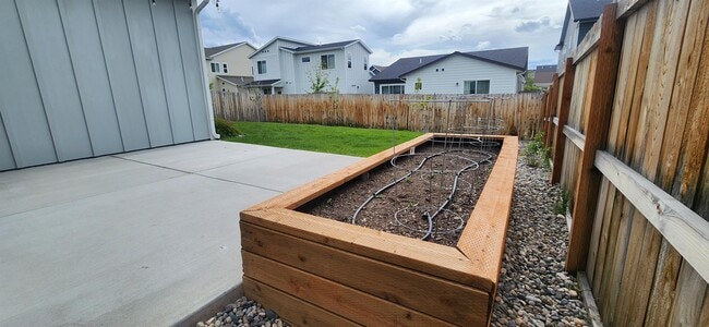 Building Photo - 1513 Zephyr Way