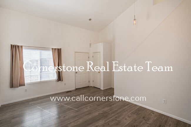 Building Photo - 2267 Anthem Pl