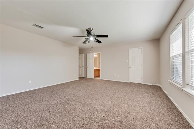 Building Photo - 2701 Sundance Dr