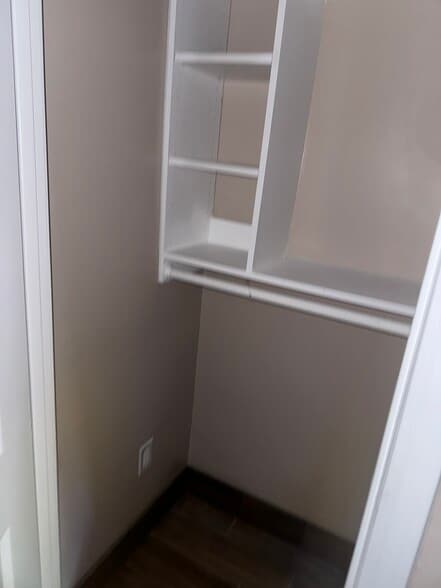 Building Photo - 32952 Urban Ave