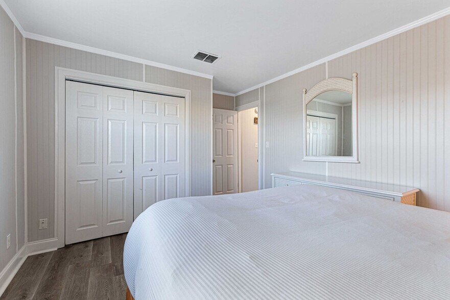 Building Photo - 334 Bluefish Dr