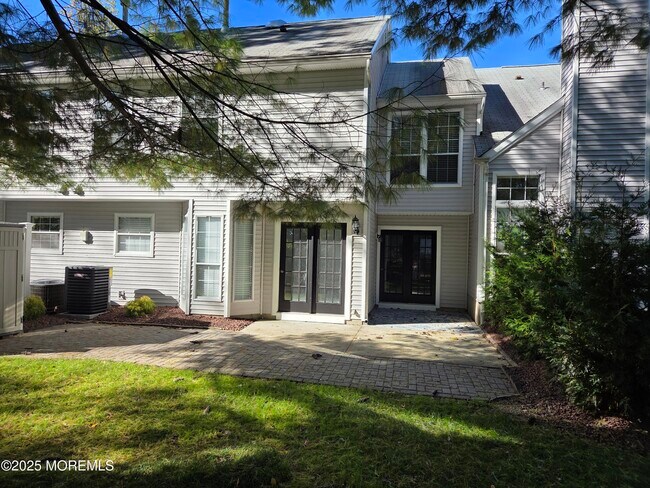 Building Photo - 248 Daffodil Dr