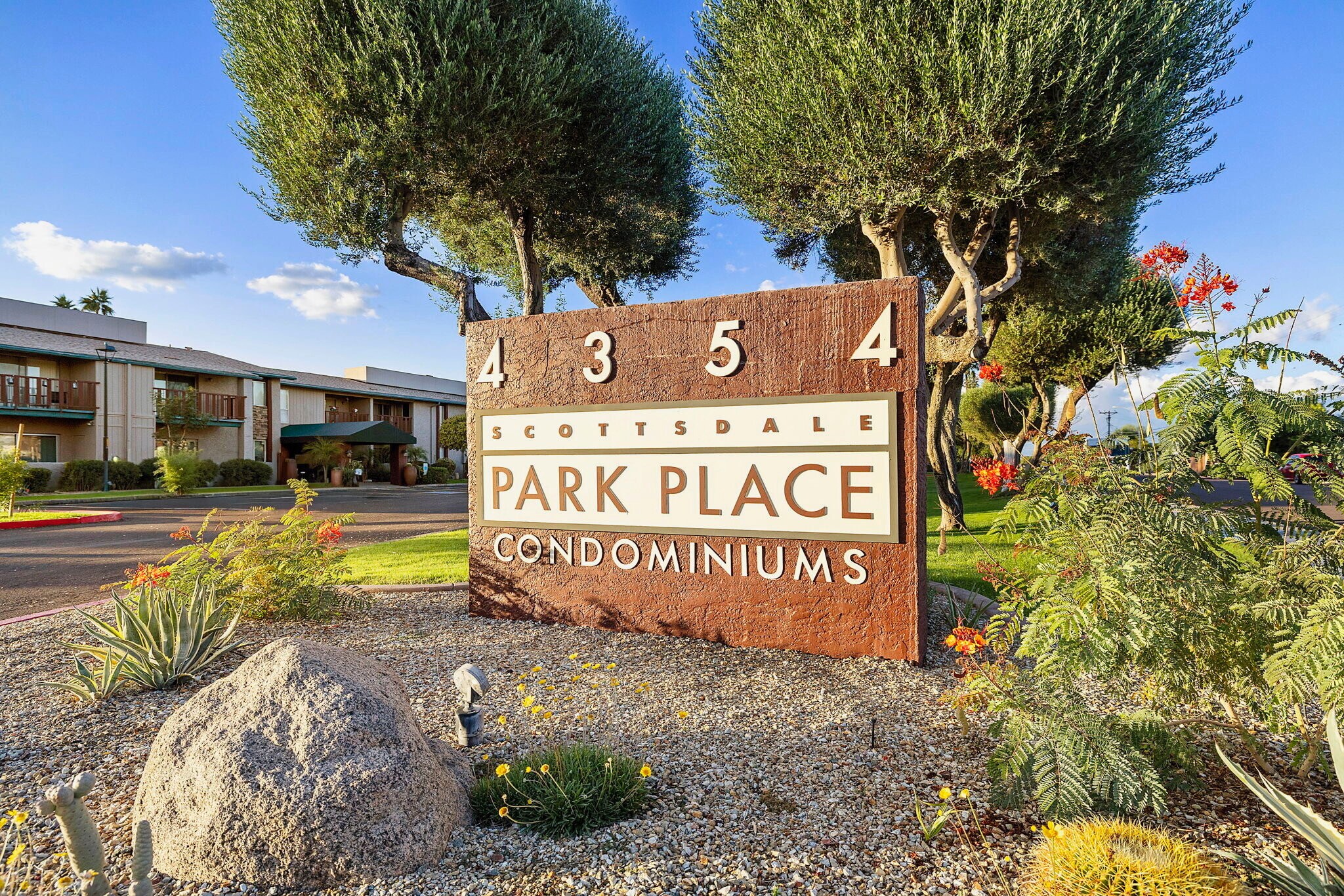 Building Photo - 4354 N 82nd St