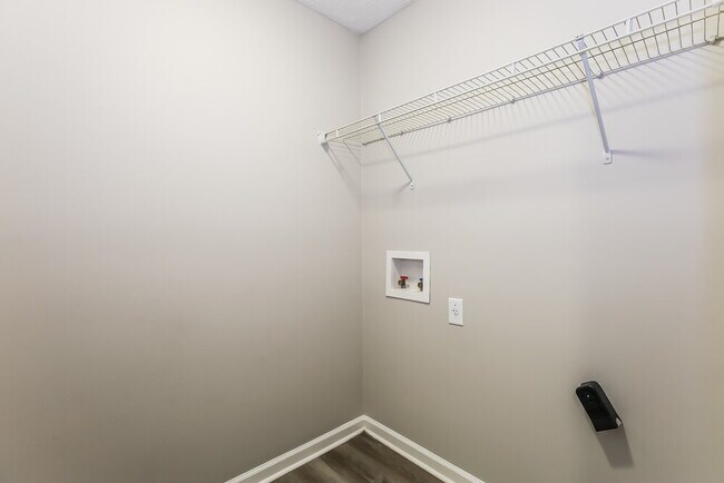 Building Photo - 11409 Cuyahoga Dr