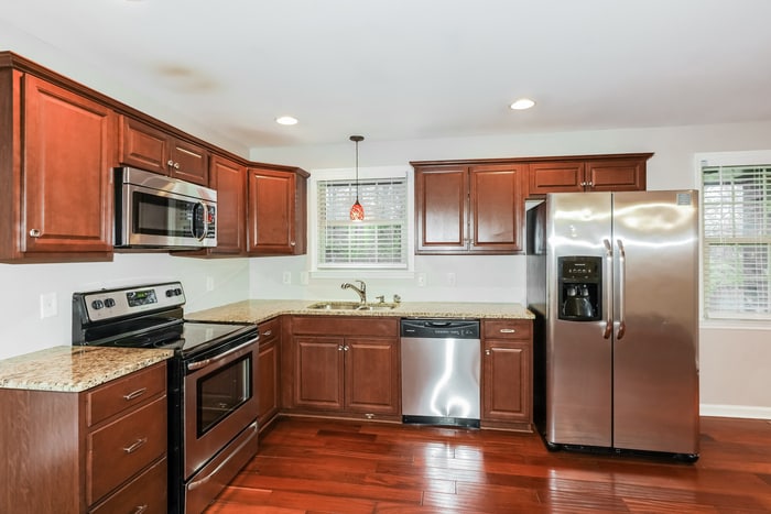 Building Photo - 107 Woodridge Dr