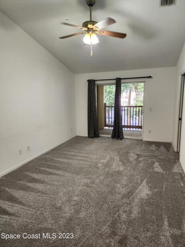 Building Photo - 7958 Evelyn Ct