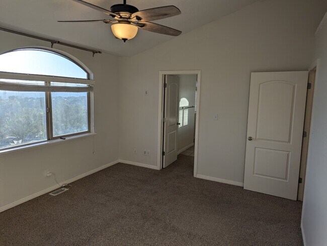 Building Photo - 10576 Sage Vista Ln