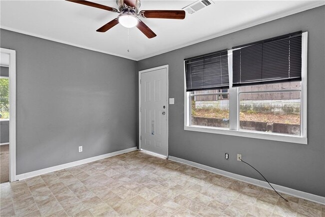 Building Photo - 668 Grosso Ave