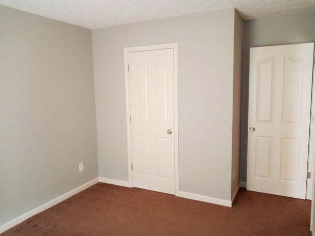Building Photo - 6107 Crossbow Dr