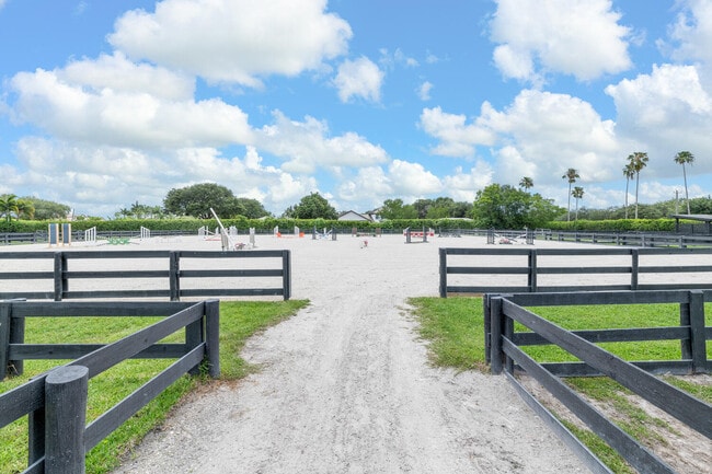 Building Photo - 14289 Equestrian Way