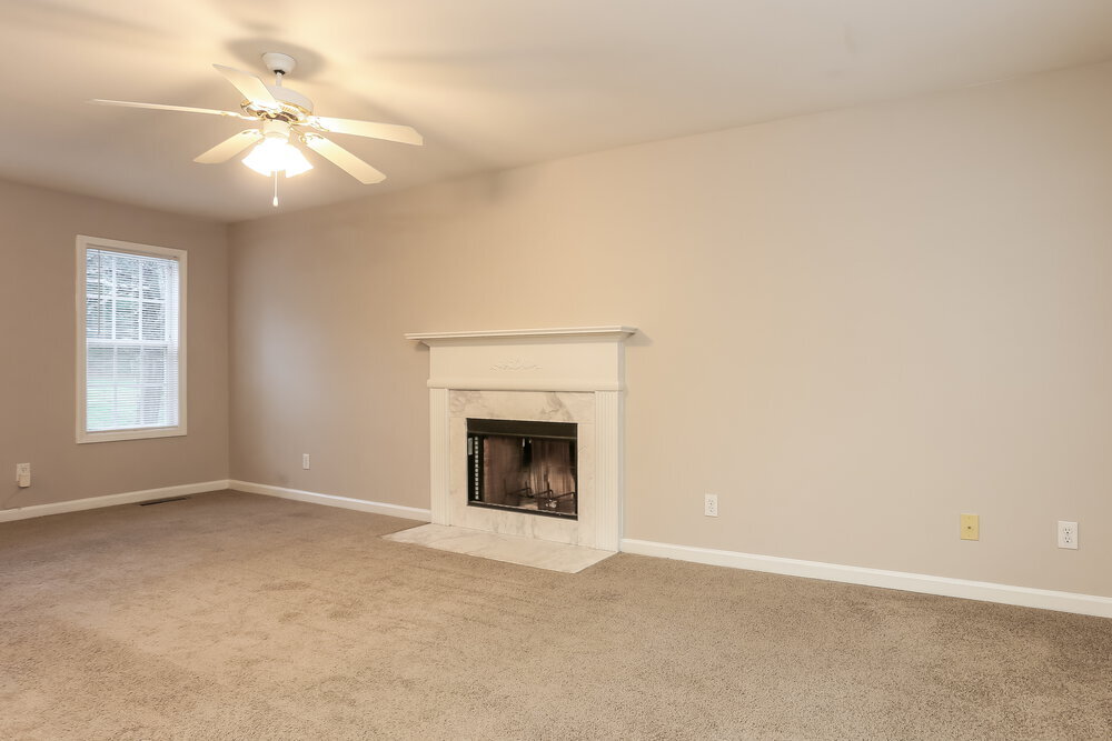 Building Photo - 9490 Pebble Creek Ct