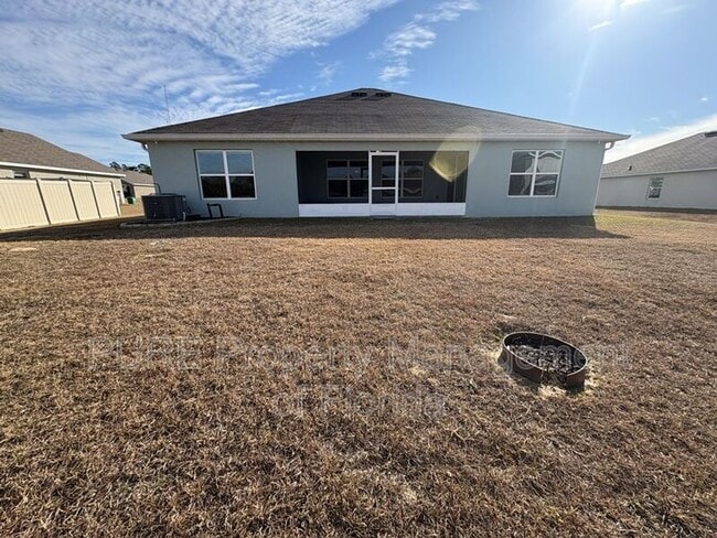 Building Photo - 618 SE 65th Terrace