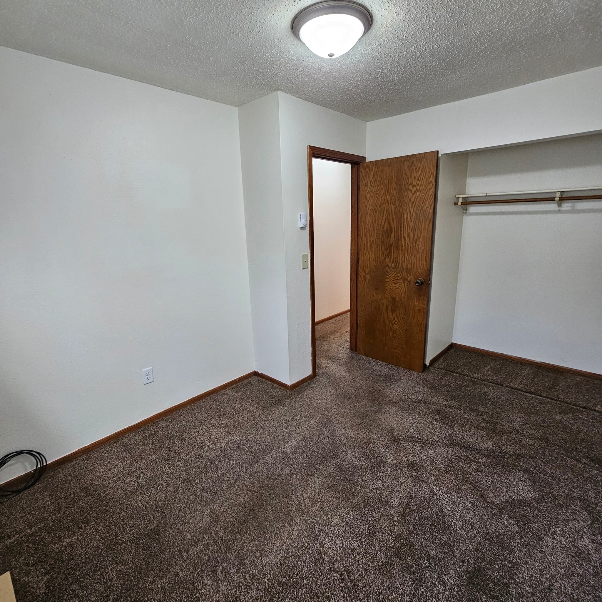 Bedroom 2 (photo 2) - 530 5th St E