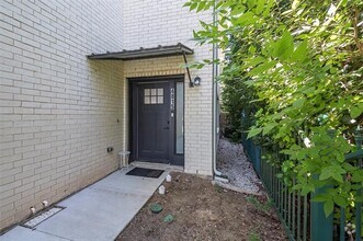 Building Photo - 4815 Fletcher Ave