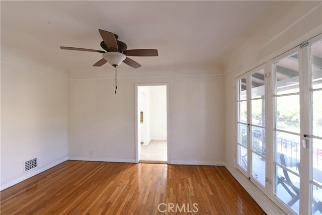 Building Photo - 915 Le Doux Rd