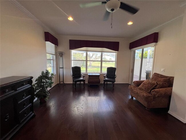 Building Photo - 4665 Whispering Oaks Dr