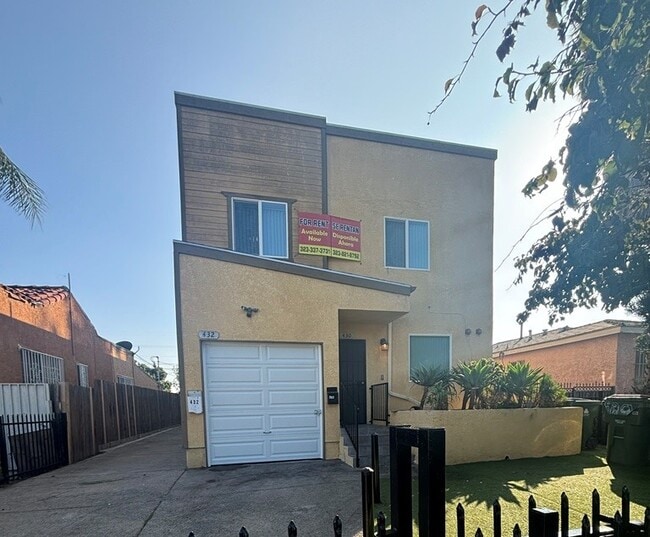 Building Photo - 430 E 118th St