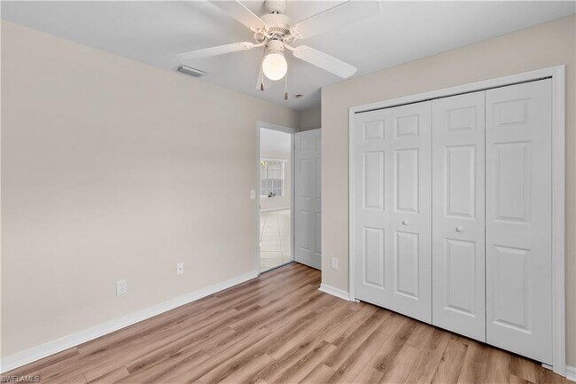 Building Photo - 2721 SW 12th Ave