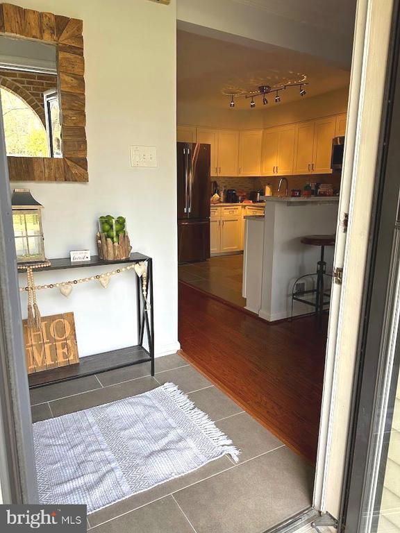 Building Photo - 6035 Crown Royal Cir